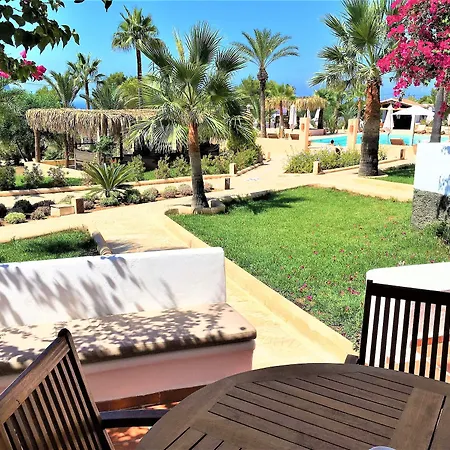 Hotel Petunia Ibiza (adults Only) 3*